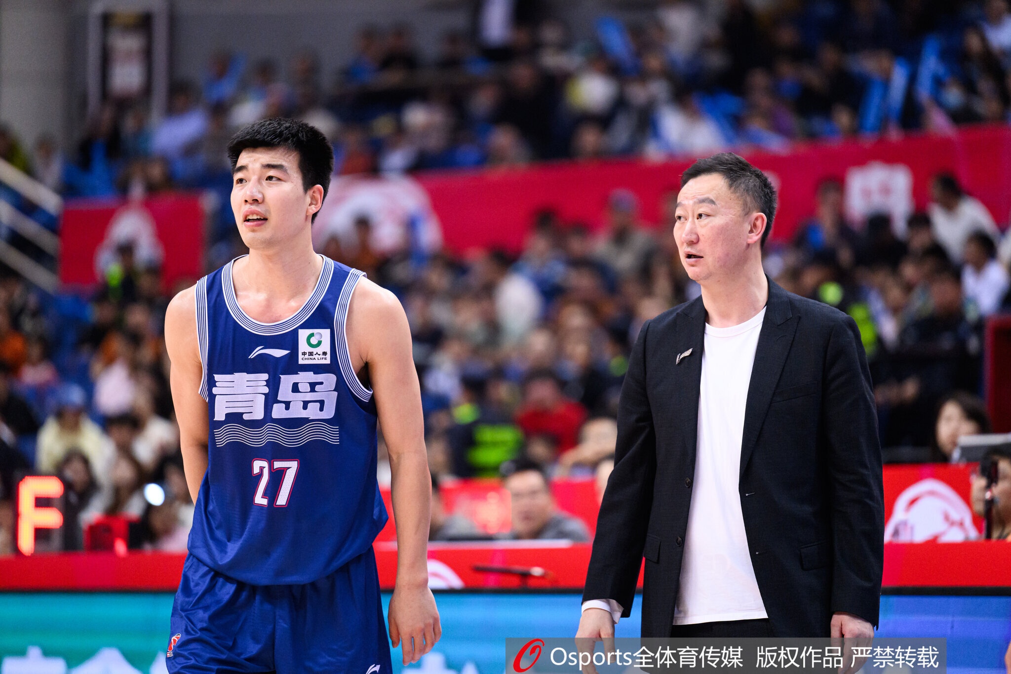 开云在线-媒体人：青岛核心球员近期亲人过世影响发挥 季后赛不能全靠外援
